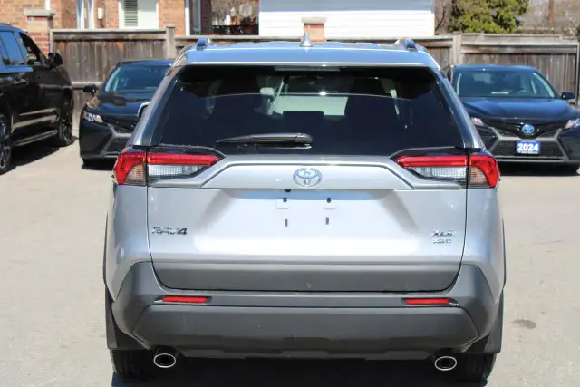 2025 Toyota RAV4 XLE AWD - Photo 6