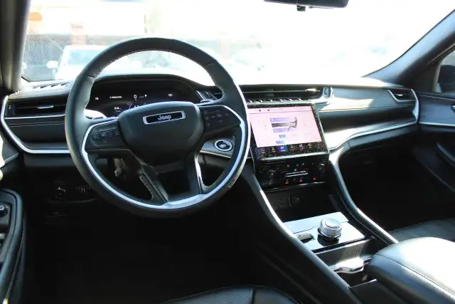 2024 Jeep Grand Cherokee LIMITED 4X4 - Photo 9