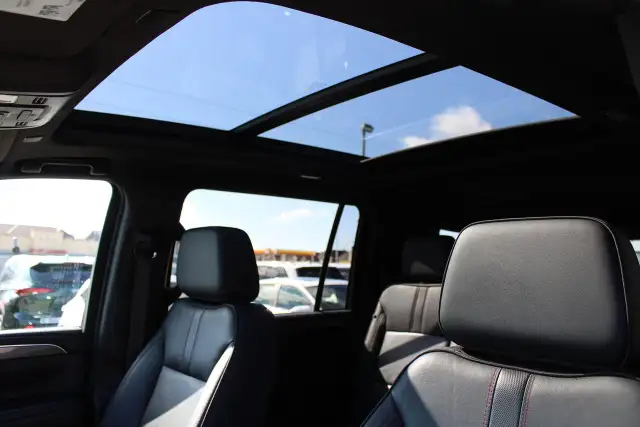 2024 Chevrolet Suburban RST - Photo 14