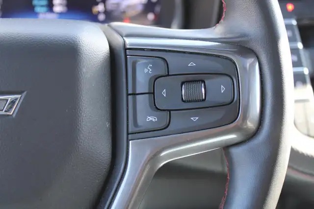 2024 Chevrolet Suburban RST - Photo 16