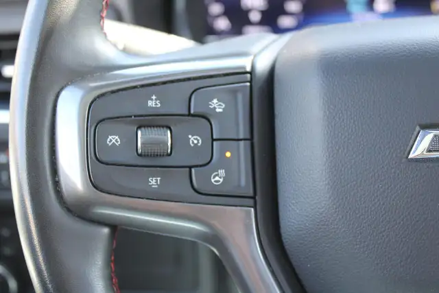 2024 Chevrolet Suburban RST - Photo 17