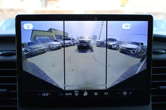 2022 Ford Transit XLT - Photo 12