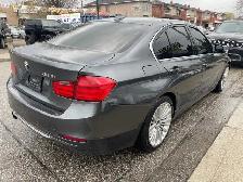 2012 BMW 328 i - Photo 5