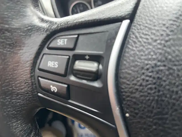 2012 BMW 328 i - Photo 13