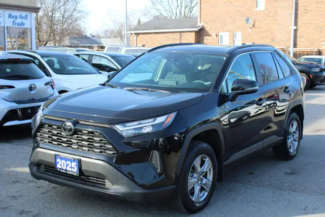 2025 Toyota RAV4 XLE AWD - Photo 3