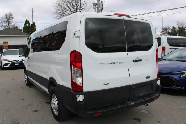 2023 Ford Transit XLT - Photo 4