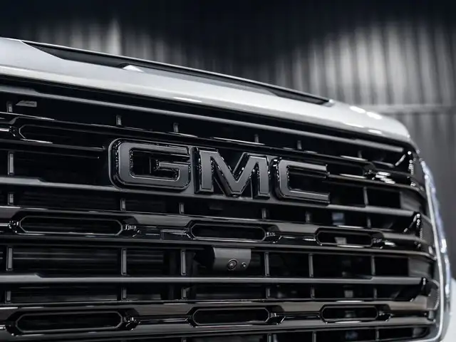 2026 GMC Sierra 1500 Elevation | 3.5in RC Lift | Fuel Wheels - Photo 7