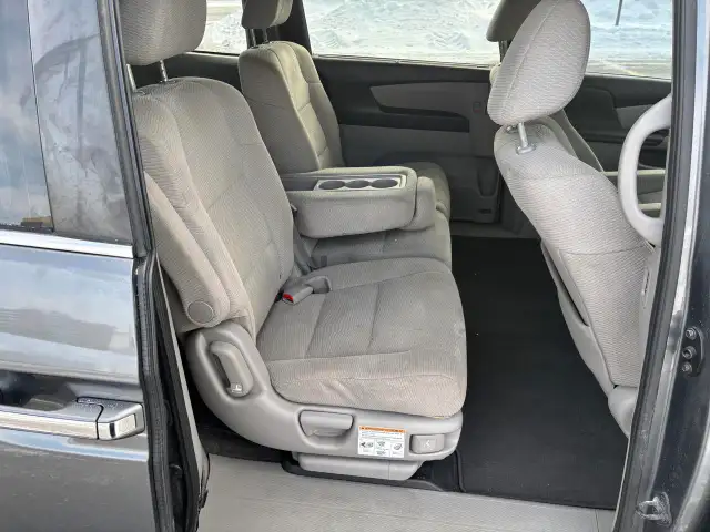 2013 Honda Odyssey EX/DVD/ REMOTE STARTER - Photo 7