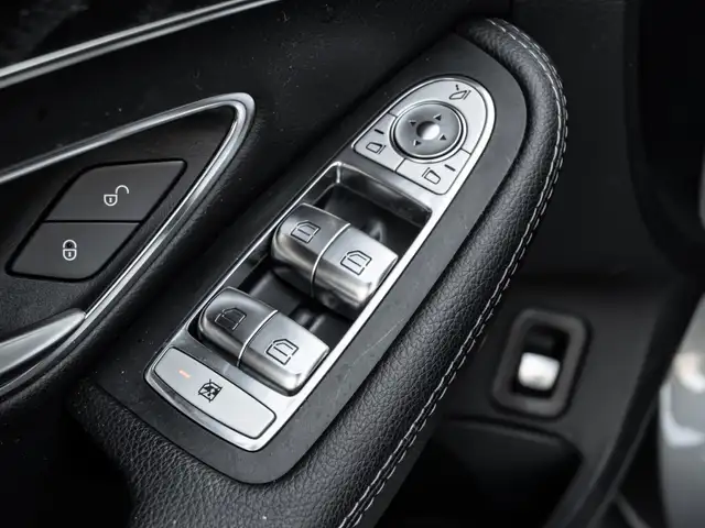 2018 Mercedes-Benz C-Class 300 AMG SPORT PKG|NAV|PANOROOF|B.SPOT - Photo 11