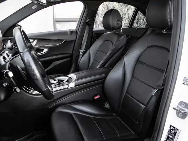 2018 Mercedes-Benz C-Class 300|AMG|NIGHT|NAV|PANOROOF|360CAM|CLE - Photo 9