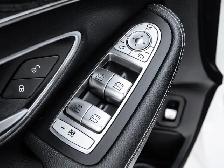 2018 Mercedes-Benz C-Class 300|AMG|NIGHT|NAV|PANOROOF|360CAM|CLE - Photo 12