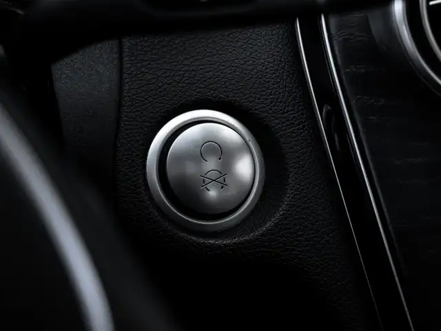 2018 Mercedes-Benz C-Class 300|AMG|NIGHT|NAV|PANOROOF|360CAM|CLE - Photo 21