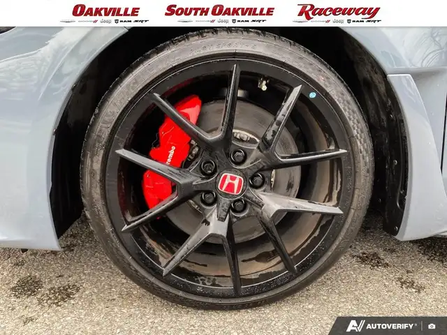 2025 Honda Civic Type R | 6SPD MANUAL | LIKE NEW | RARE | VERY L - Photo 6