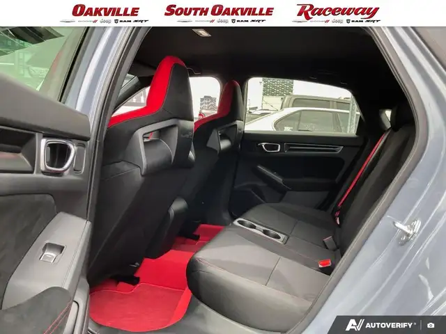 2025 Honda Civic Type R | 6SPD MANUAL | LIKE NEW | RARE | VERY L - Photo 23
