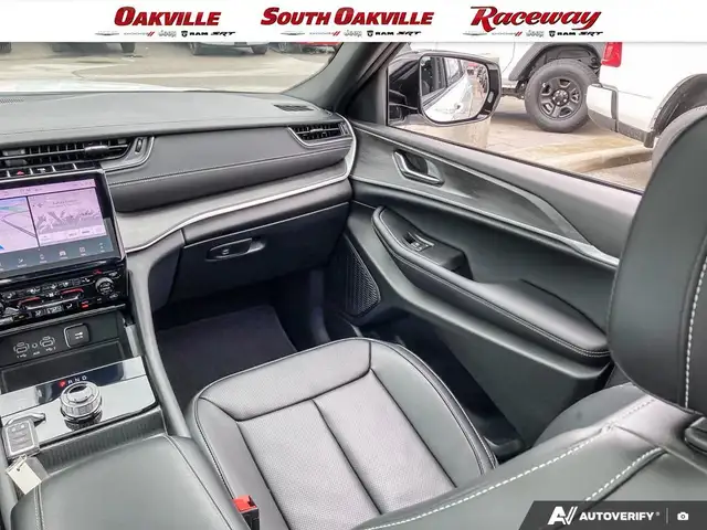 2025 Jeep Grand Cherokee L LIMITED | 6SEATER | DUAL SUNROOF | ME - Photo 25