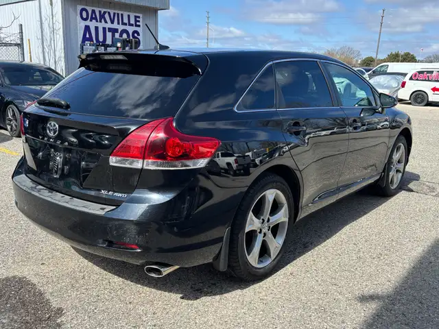 2015 Toyota Venza XLE V6 AWD Pano Roof Leather - Photo 6