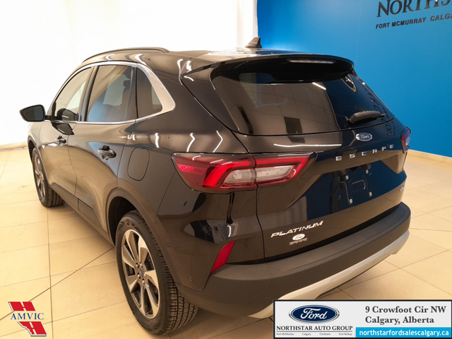 2023 Ford Escape Platinum HEATED LEATHER SEATS - PREMIUM TECH PK - Photo 7