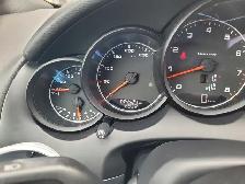 2016 Porsche Cayenne Base | No Accidents Reported - Photo 9