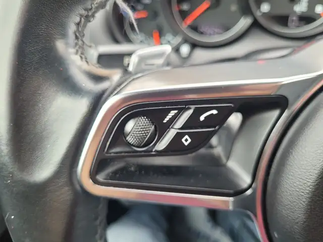 2016 Porsche Cayenne Base | No Accidents Reported - Photo 17