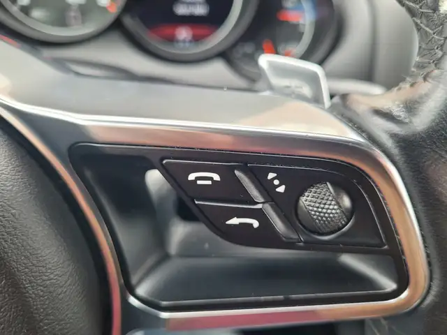 2016 Porsche Cayenne Base | No Accidents Reported - Photo 18