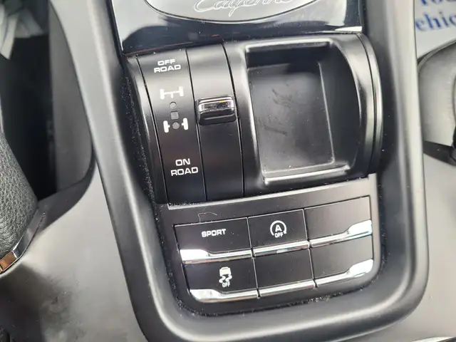 2016 Porsche Cayenne Base | No Accidents Reported - Photo 22