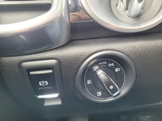 2016 Porsche Cayenne Base | No Accidents Reported - Photo 27