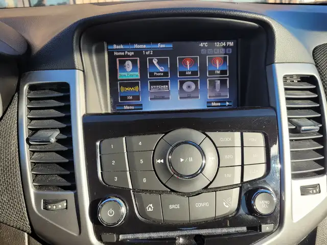 2015 Chevrolet Cruze 1LT | No Accidents Reported - Photo 12