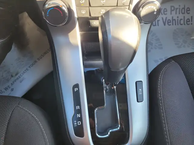 2015 Chevrolet Cruze 1LT | No Accidents Reported - Photo 17