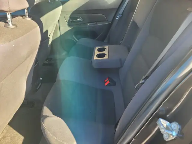 2015 Chevrolet Cruze 1LT | No Accidents Reported - Photo 20