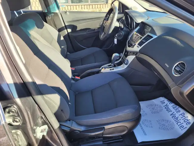 2015 Chevrolet Cruze 1LT | No Accidents Reported - Photo 28