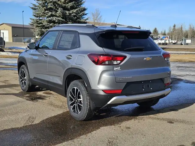 2026 Chevrolet Trailblazer LT Driver Confidence Htd Buckets - Photo 6