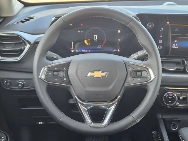 2026 Chevrolet Trailblazer LT Driver Confidence Htd Buckets - Photo 13