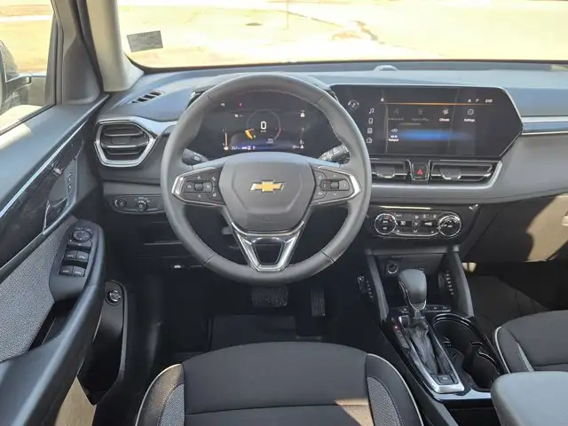 2026 Chevrolet Trailblazer LT Driver Confidence Htd Buckets - Photo 15