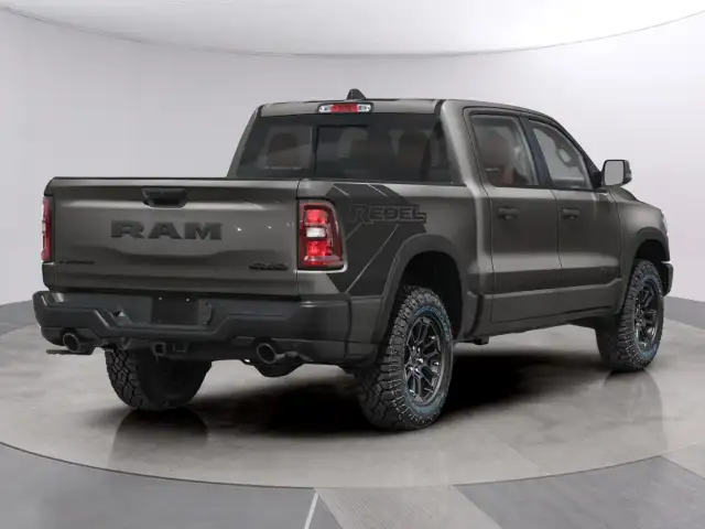 2026 Ram 1500 - Photo 2
