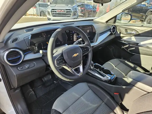 2026 Chevrolet Trax LT Safety Assist Adaptive Cruise - Photo 11