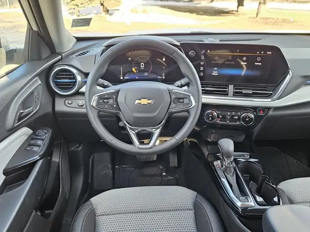 2026 Chevrolet Trax LT Safety Assist Adaptive Cruise - Photo 15