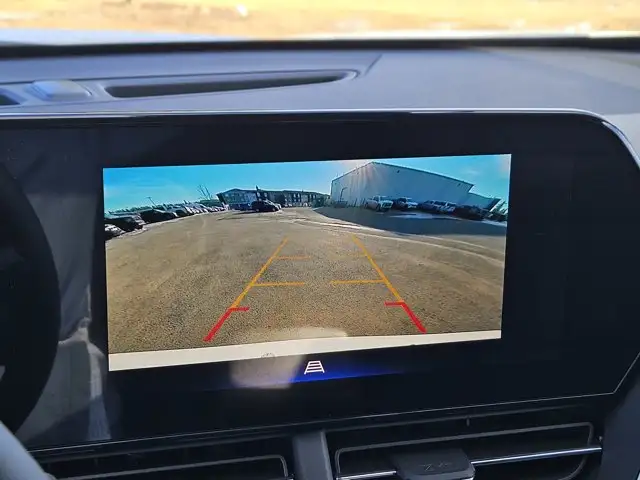 2026 Chevrolet Trax LT Safety Assist Adaptive Cruise - Photo 17