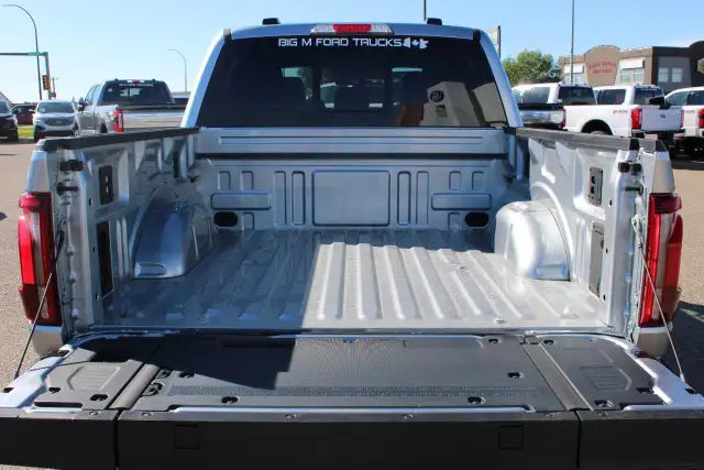 2024 Ford F-150 Lariat - Photo 13