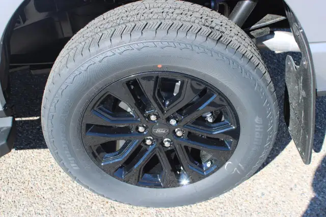 2024 Ford F-150 Lariat - Photo 14