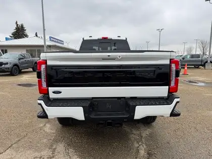 2026 Ford F-350 PLATINUM w/FX4, 5th WHL PREP, MNRF & 2KW PRO PWR - Photo 4
