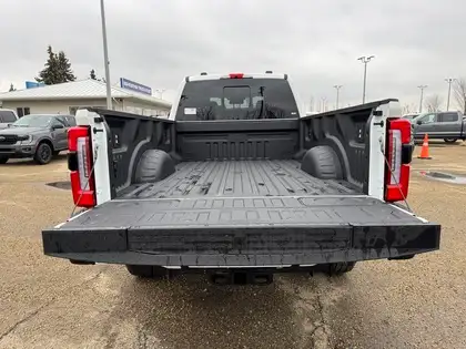 2026 Ford F-350 PLATINUM w/FX4, 5th WHL PREP, MNRF & 2KW PRO PWR - Photo 15