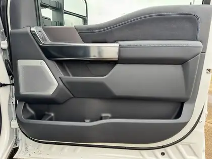 2026 Ford F-350 PLATINUM w/FX4, 5th WHL PREP, MNRF & 2KW PRO PWR - Photo 20