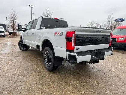 2026 Ford F-350 PLATINUM w/FX4, 5th WHL PREP, MNRF & 2KW PRO PWR - Photo 5