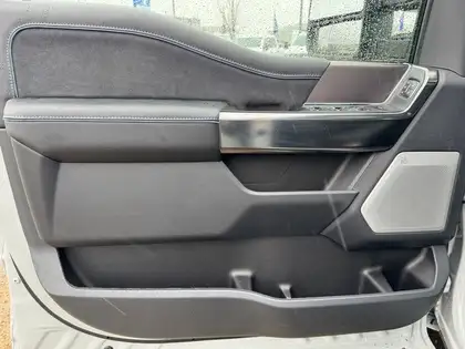 2026 Ford F-350 PLATINUM w/FX4, 5th WHL PREP, MNRF & 2KW PRO PWR - Photo 9