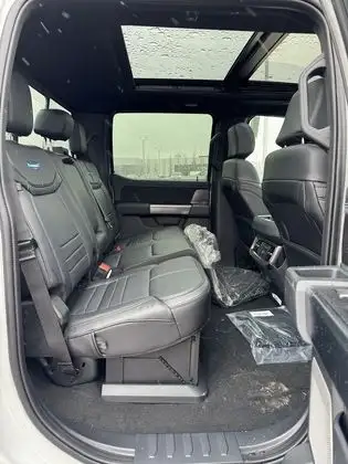 2026 Ford F-350 PLATINUM w/FX4, 5th WHL PREP, MNRF & 2KW PRO PWR - Photo 18