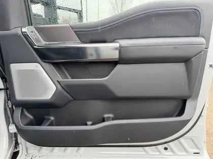 2026 Ford F-350 PLATINUM w/FX4, 5th WHL PREP, MNRF & 2KW PRO PWR - Photo 19