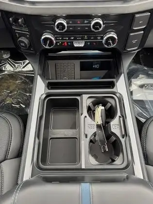 2026 Ford F-350 PLATINUM w/FX4, 5th WHL PREP, MNRF & 2KW PRO PWR - Photo 27