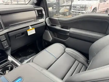 2026 Ford F-350 PLATINUM w/FX4, 5th WHL PREP, MNRF & 2KW PRO PWR - Photo 28
