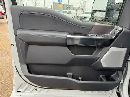 2026 Ford F-350 PLATINUM w/FX4, 5th WHL PREP, MNRF & 2KW PRO PWR - Photo 9