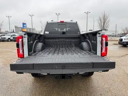 2026 Ford F-350 PLATINUM w/FX4, 5th WHL PREP, MNRF & 2KW PRO PWR - Photo 16